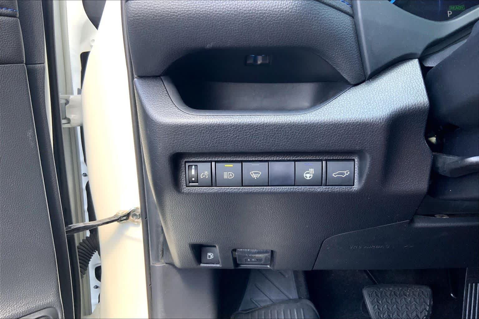 Used 2021 Toyota RAV4 XSE AWD/4WD image 36