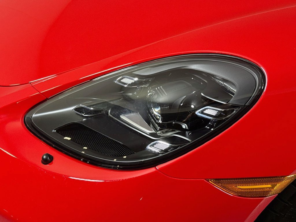 Certified 2024 Porsche 718 Cayman GTS RWD image 21
