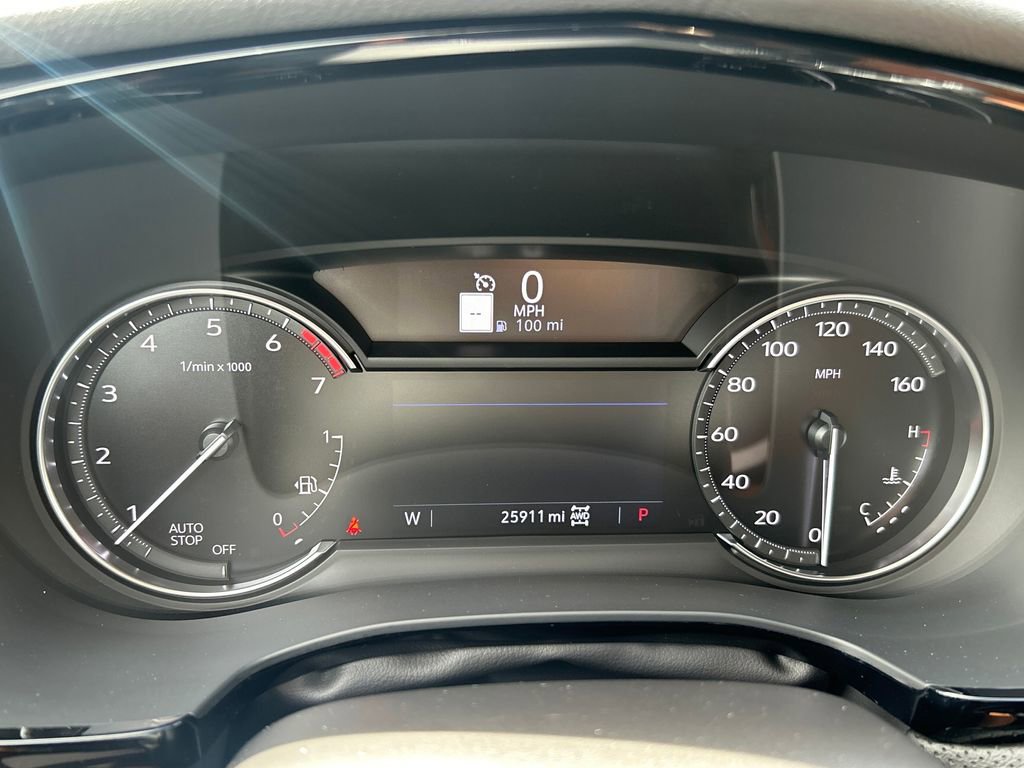 Used 2023 Cadillac XT5 Premium Luxury w/ LPO, Floor Liner Package AWD/4WD image 29
