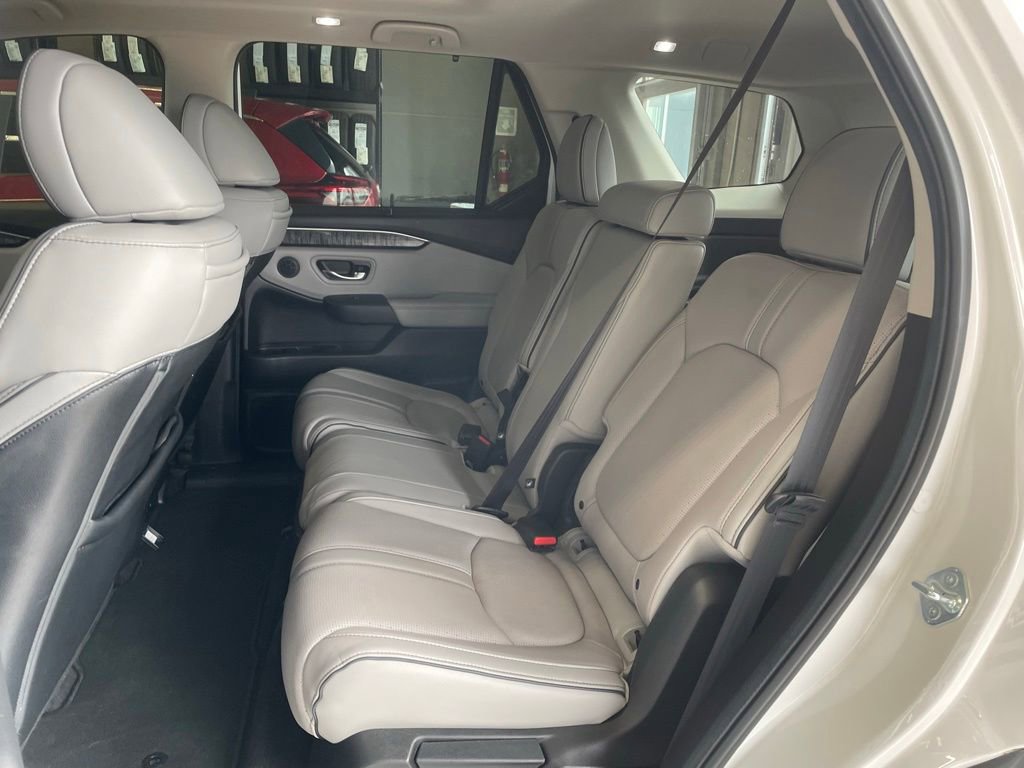 Used 2024 Honda Pilot Elite image 18