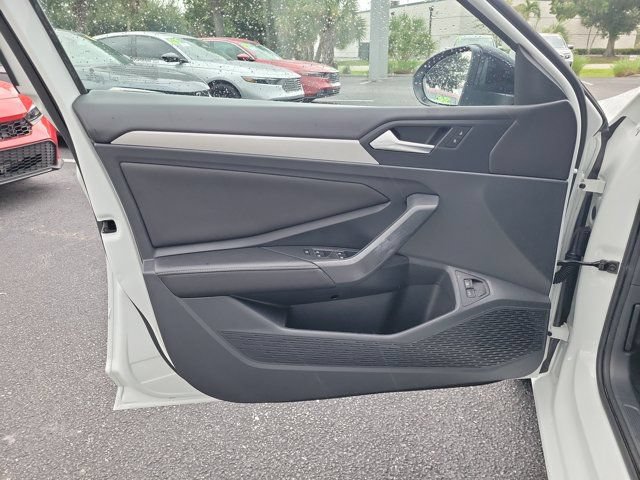 Certified 2023 Volkswagen Jetta Sport FWD image 20