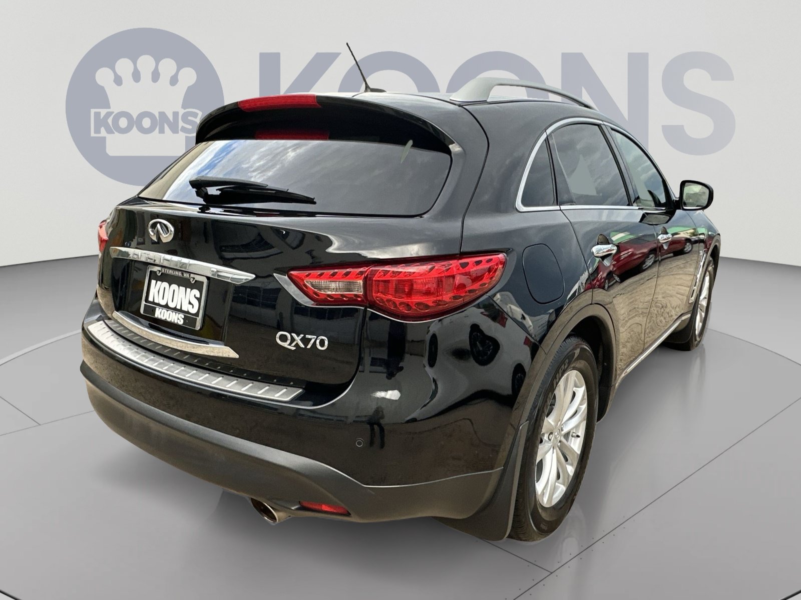 Used 2017 INFINITI QX70 AWD w/ Premium Package image 16