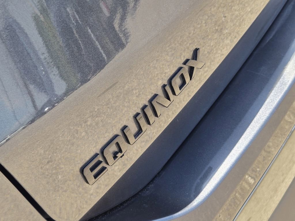 Used 2022 Chevrolet Equinox RS w/ RS Leather Package FWD image 10