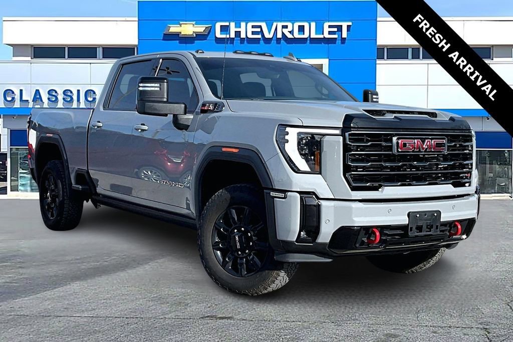 Used 2025 GMC Sierra 2500 AT4 w/ AT4 Premium Plus Package image 1