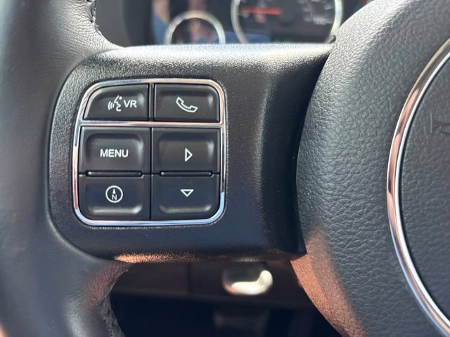 Used 2018 Jeep Wrangler Sport AWD/4WD image 16