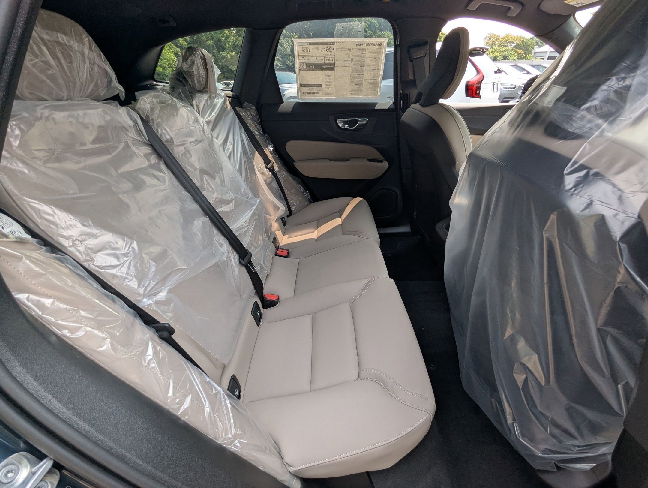 New 2026 Volvo XC60 B5 Plus w/ Protection Package Premier image 21