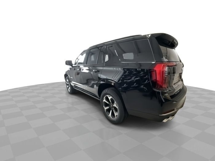 New 2026 GMC Yukon AT4 Ultimate w/ LPO, Floor Liner Package image 6