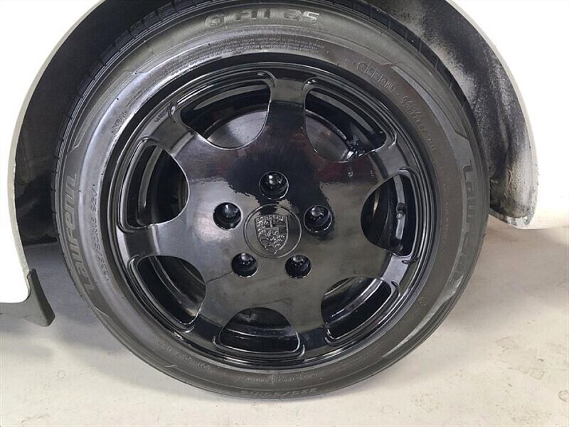 Used 1987 Porsche 944 Turbo RWD image 29