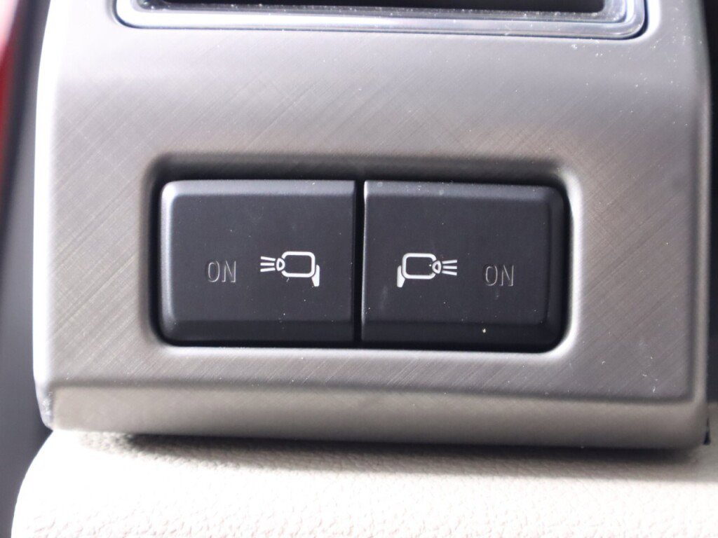 Used 2019 Ford F150 Limited AWD/4WD image 11
