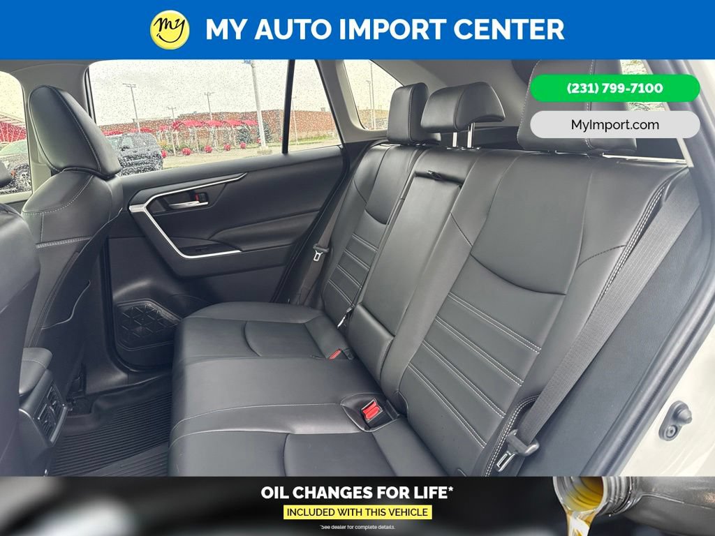 Used 2025 Toyota RAV4 XLE Premium w/ Weather Package AWD/4WD image 25