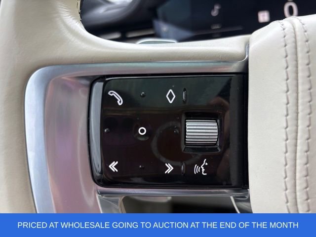Used 2023 Land Rover Range Rover SE image 41