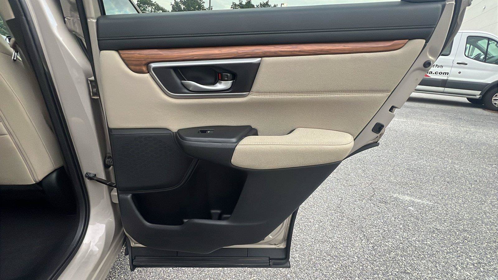 Used 2019 Honda CR-V EX image 14