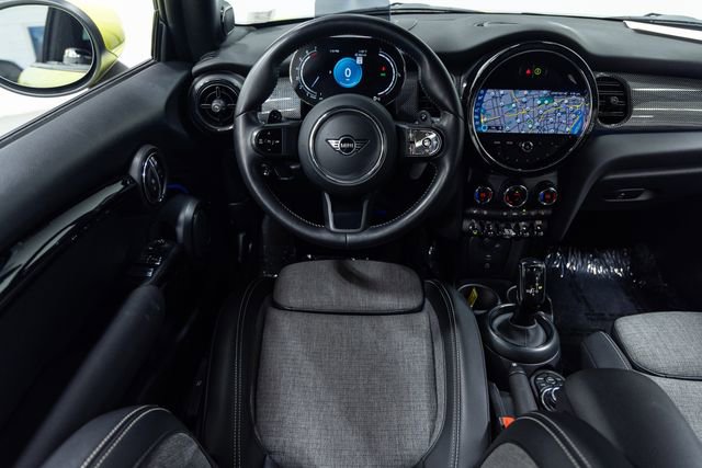 Used 2024 MINI Cooper S FWD image 3