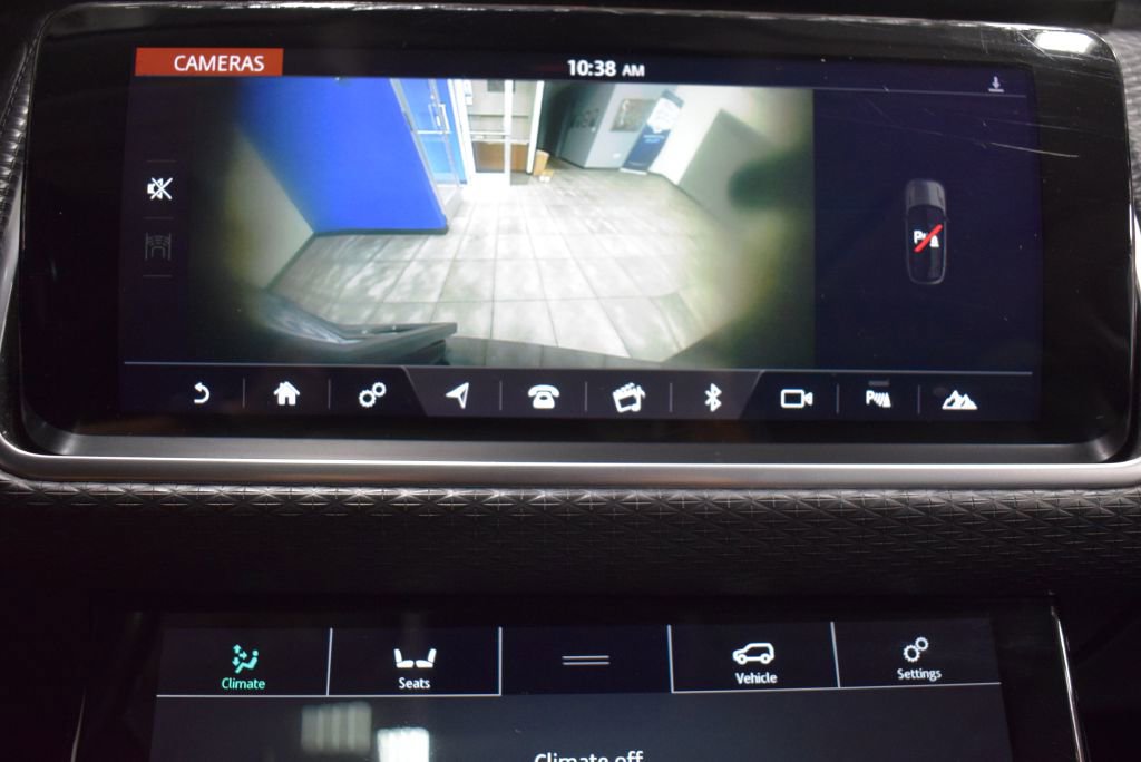 Used 2019 Land Rover Range Rover Velar S image 30