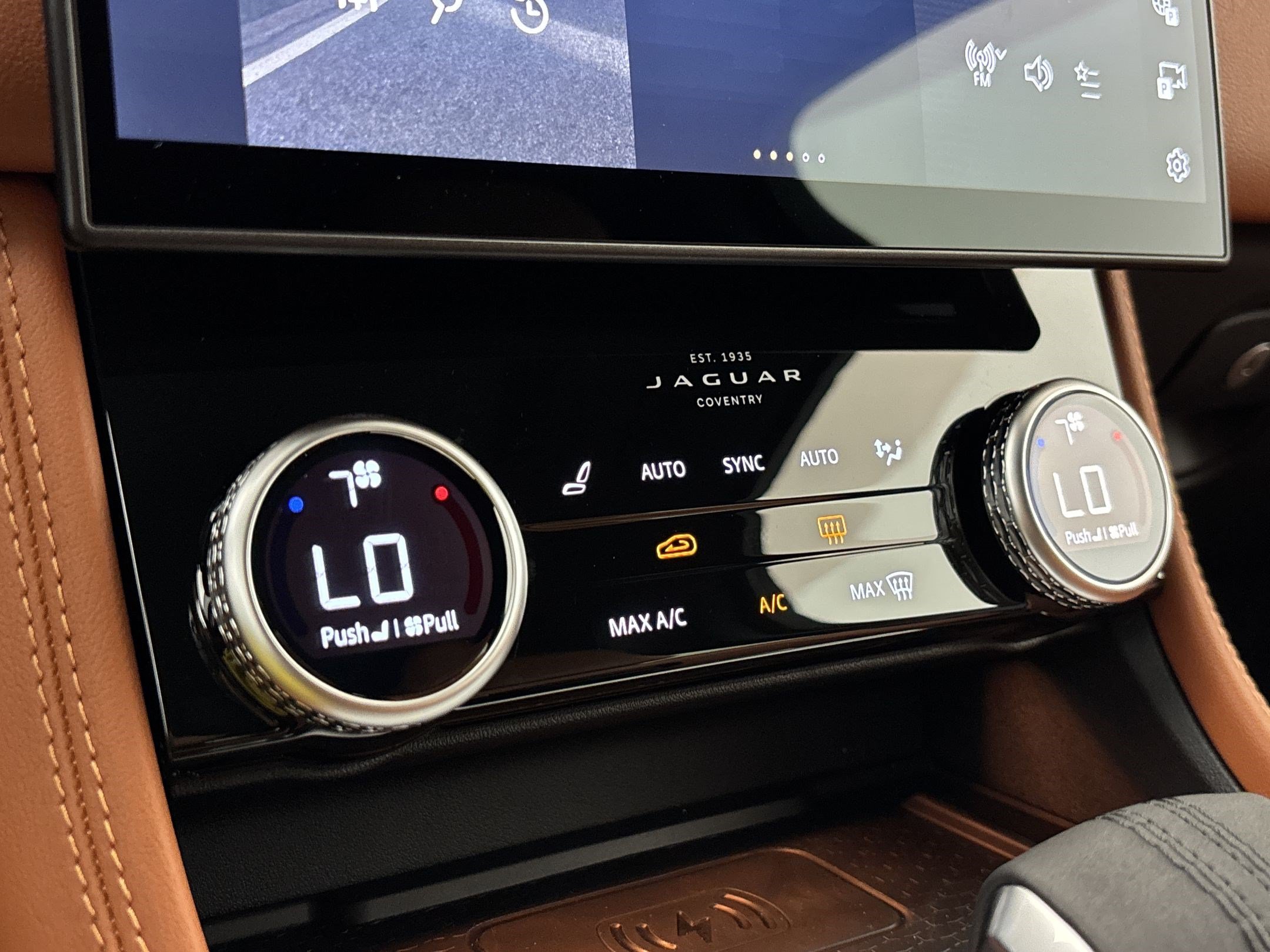 New 2026 Jaguar F-PACE R-Dynamic S AWD/4WD image 16