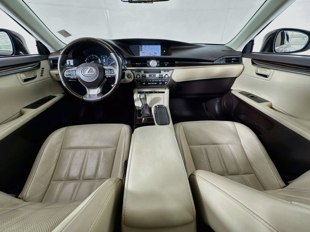 Used 2017 Lexus ES 350 FWD image 30