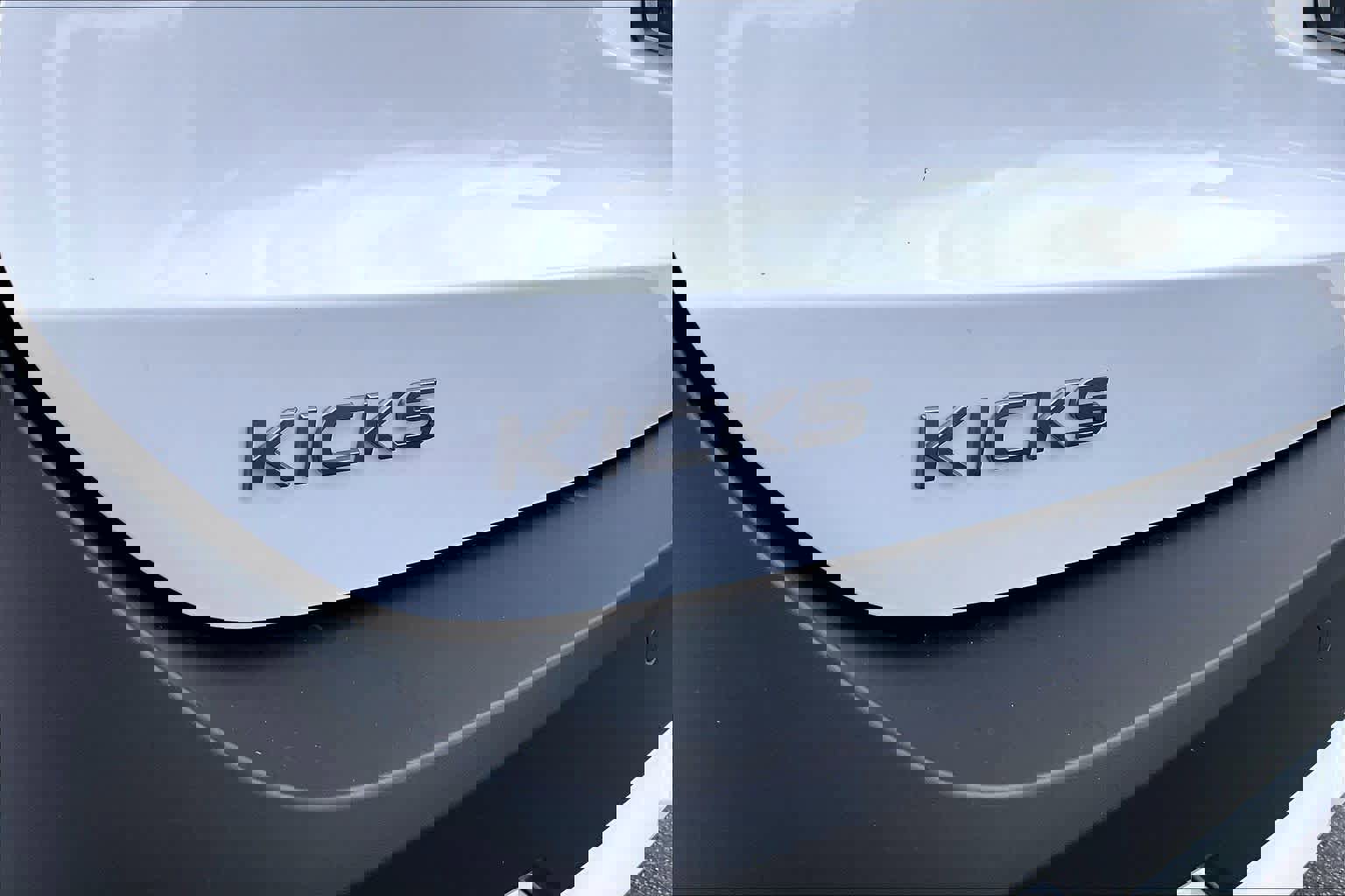 New 2026 Nissan Kicks S image 15