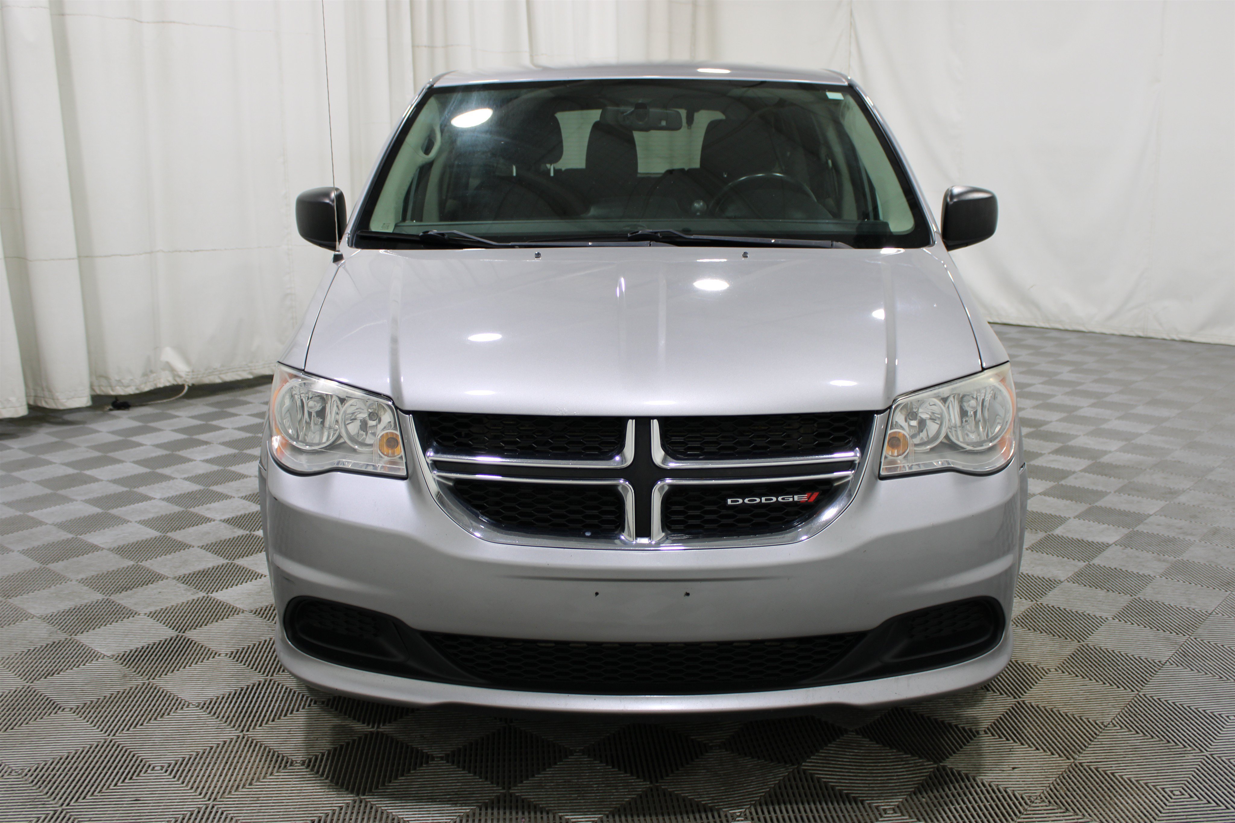Used 2017 Dodge Grand Caravan SE w/ Power Window Group FWD image 29