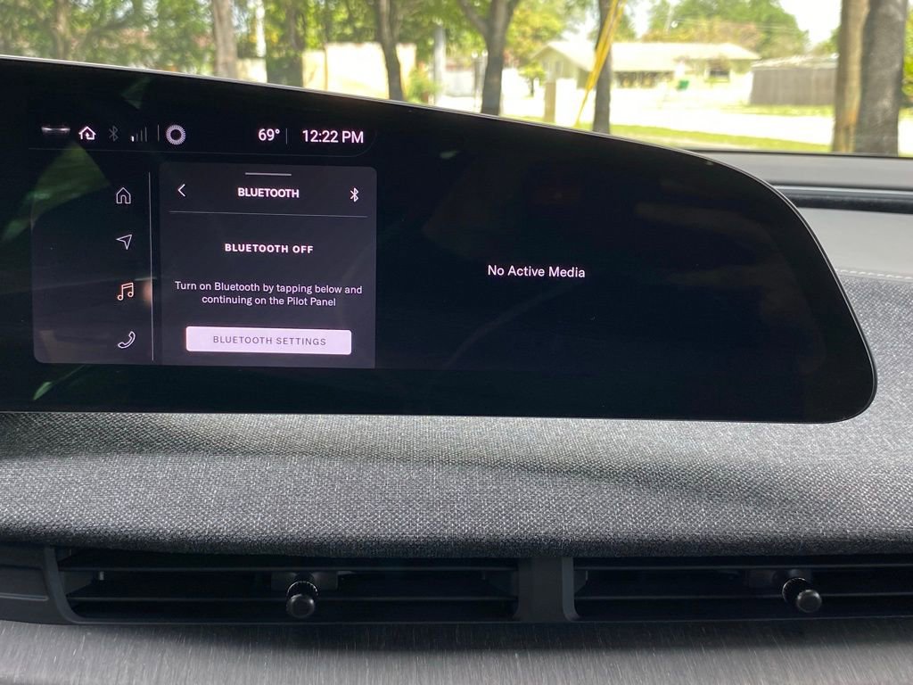 Used 2023 Lucid Air Pure image 24