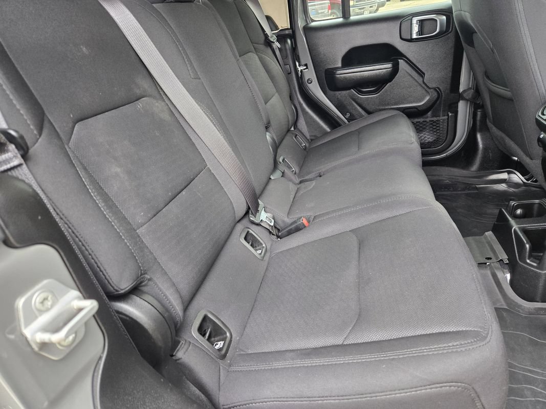Used 2022 Jeep Gladiator Sport AWD/4WD image 24