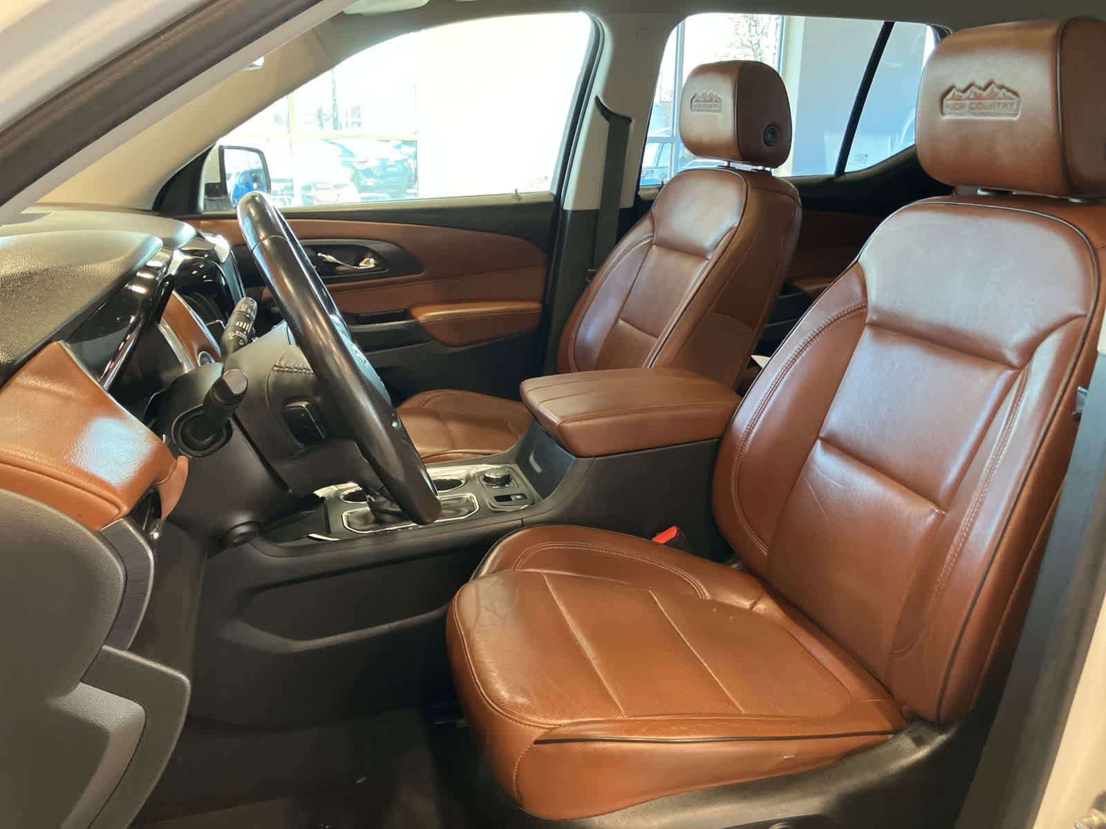 Used 2019 Chevrolet Traverse High Country AWD/4WD image 12