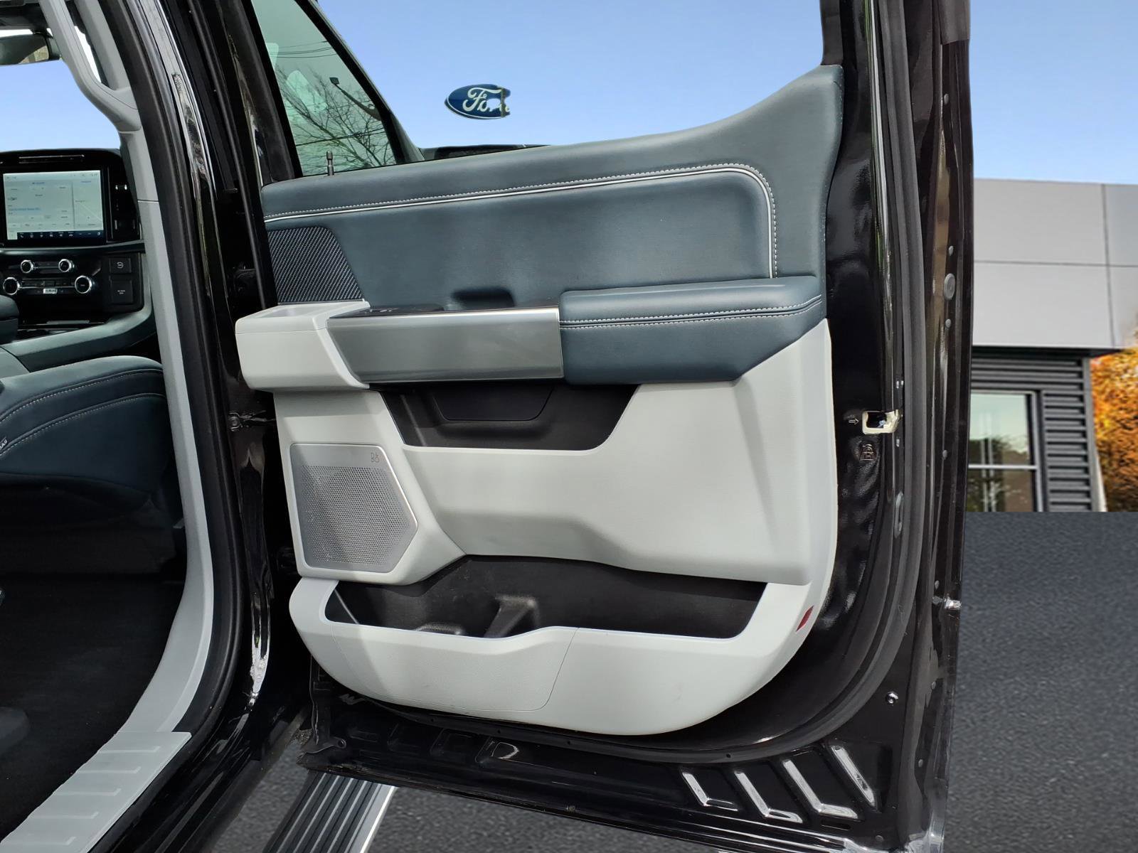 Used 2023 Ford F150 Limited AWD/4WD image 11