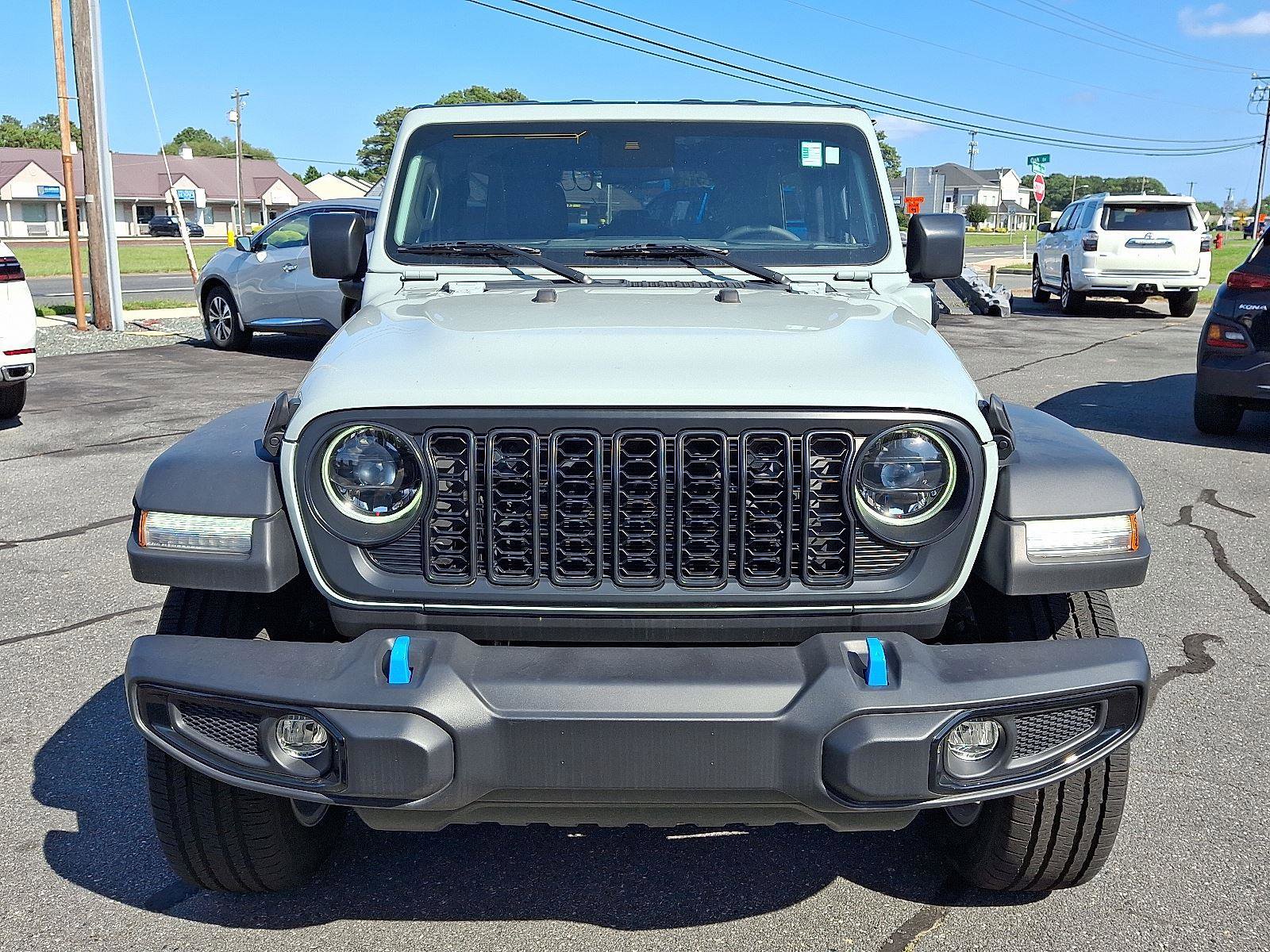 Used 2024 Jeep Wrangler Sport S w/ Convenience Group image 2