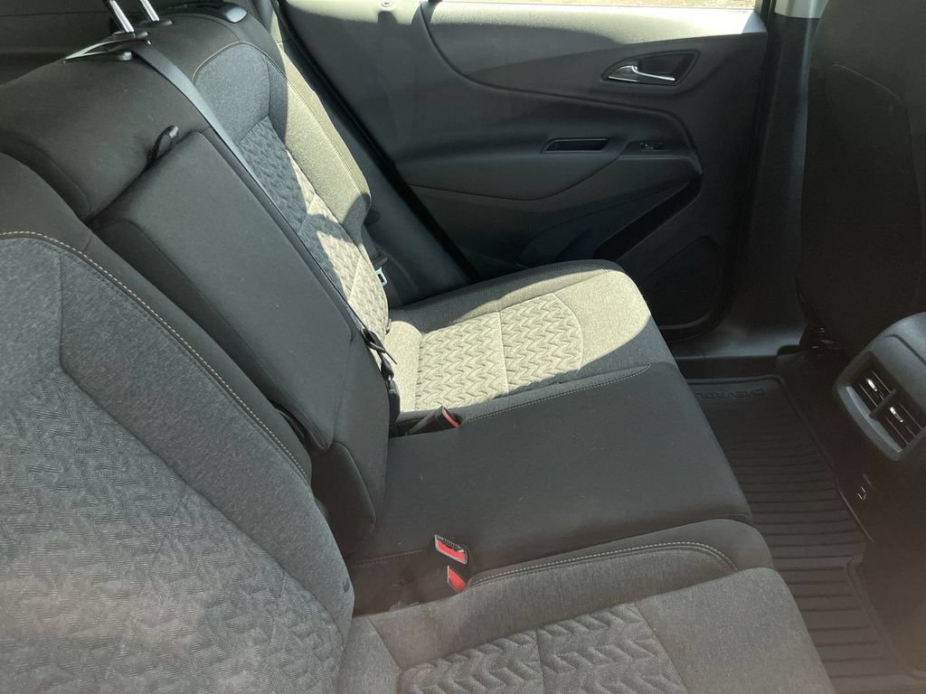 Used 2024 Chevrolet Equinox LT FWD image 10