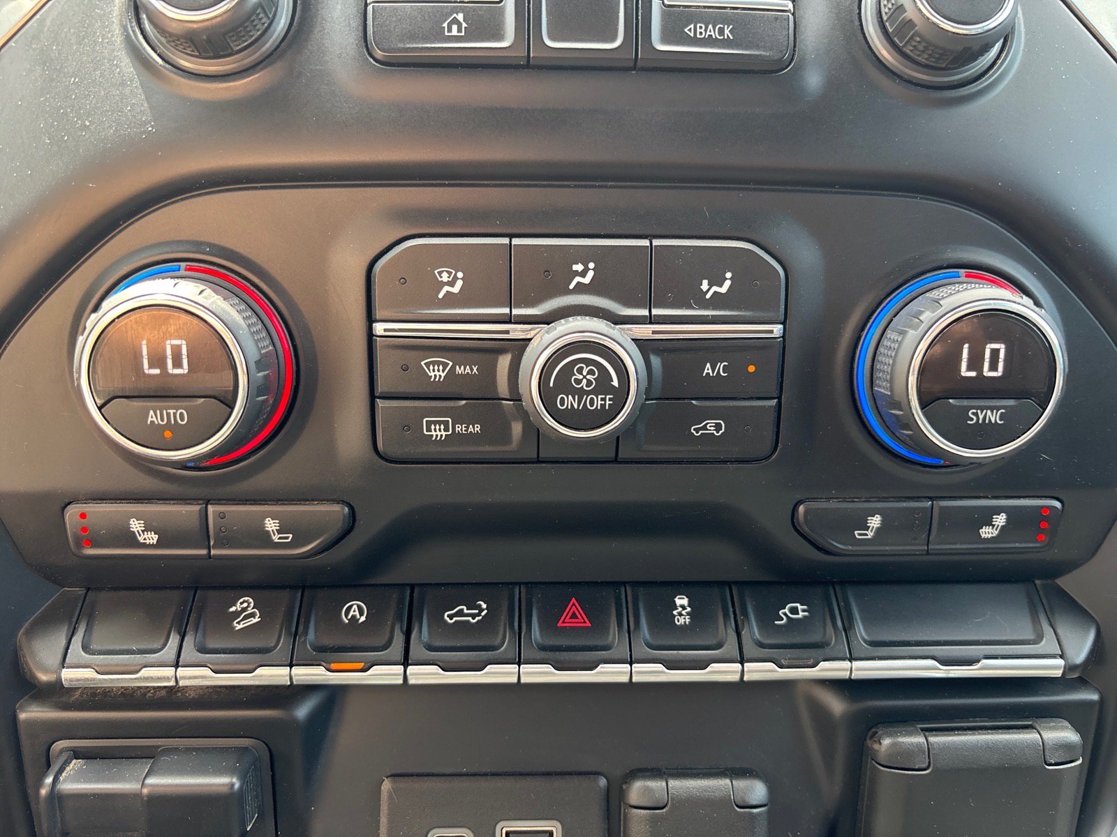 Used 2019 Chevrolet Silverado 1500 RST w/ All-Star Edition AWD/4WD image 33
