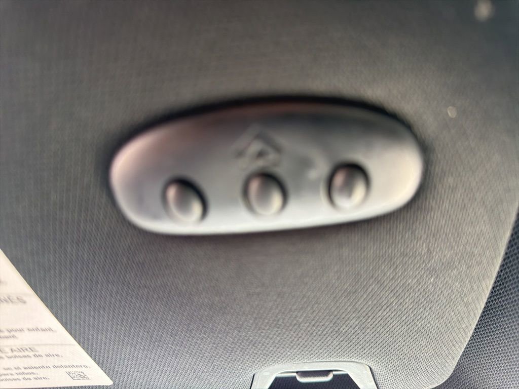 Used 2022 Ford Edge ST-Line w/ Class II Trailer Tow Package image 24