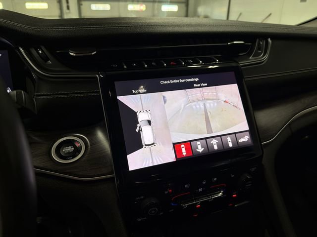 Used 2022 Jeep Grand Cherokee L Limited w/ Luxury Tech Group II AWD/4WD image 30