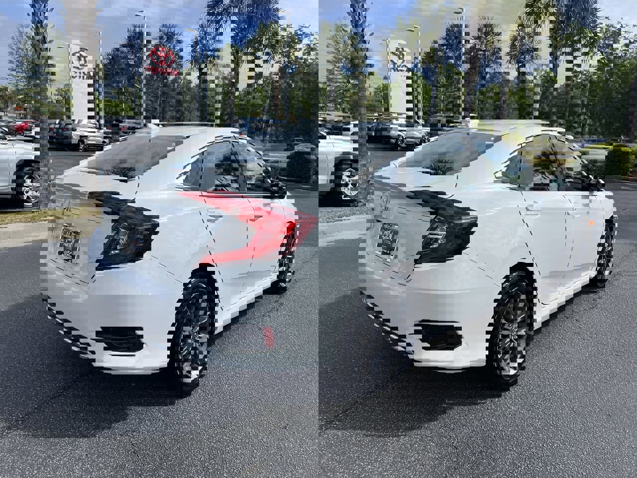 Used 2021 Honda Civic EX-L image 10