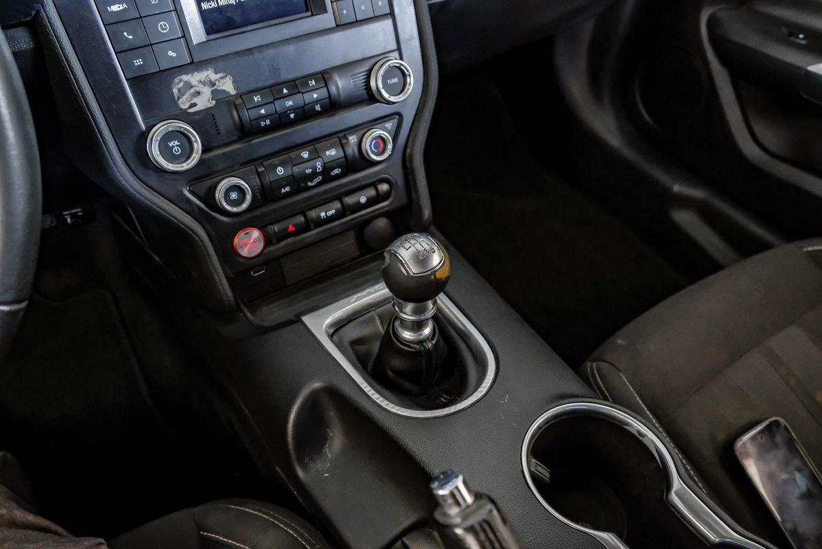 Used 2019 Ford Mustang Coupe image 22