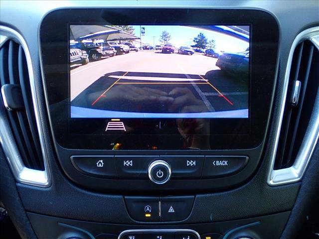 Used 2020 Chevrolet Malibu LT image 16