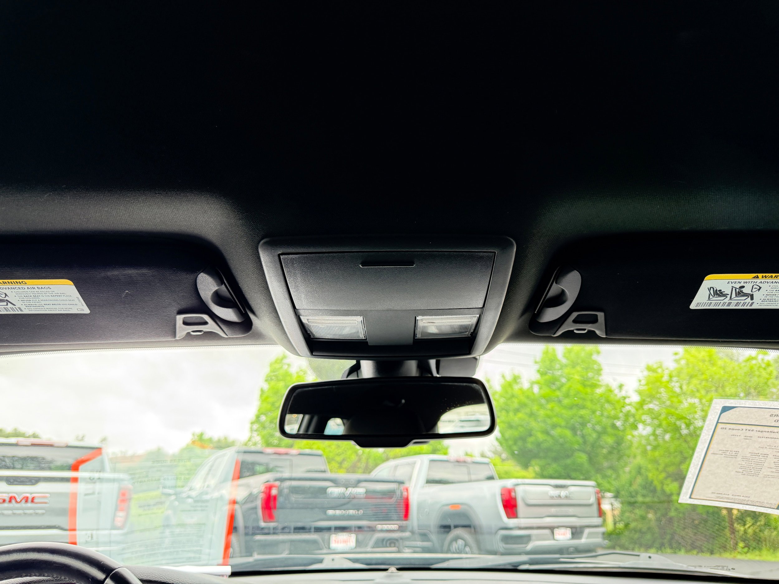 Used 2019 Dodge Challenger SXT RWD image 21