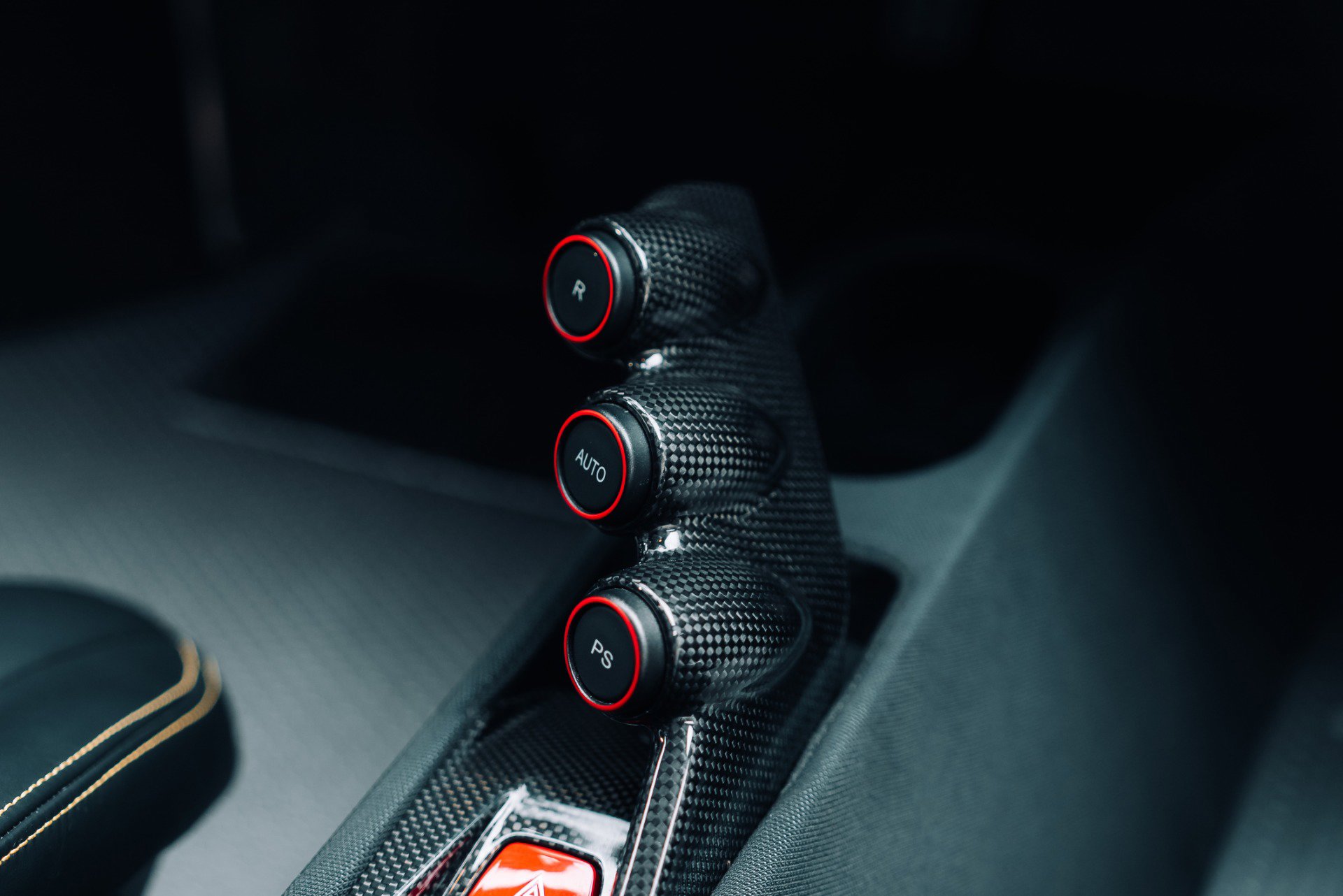 Used 2015 Ferrari 458 Speciale Coupe RWD image 32
