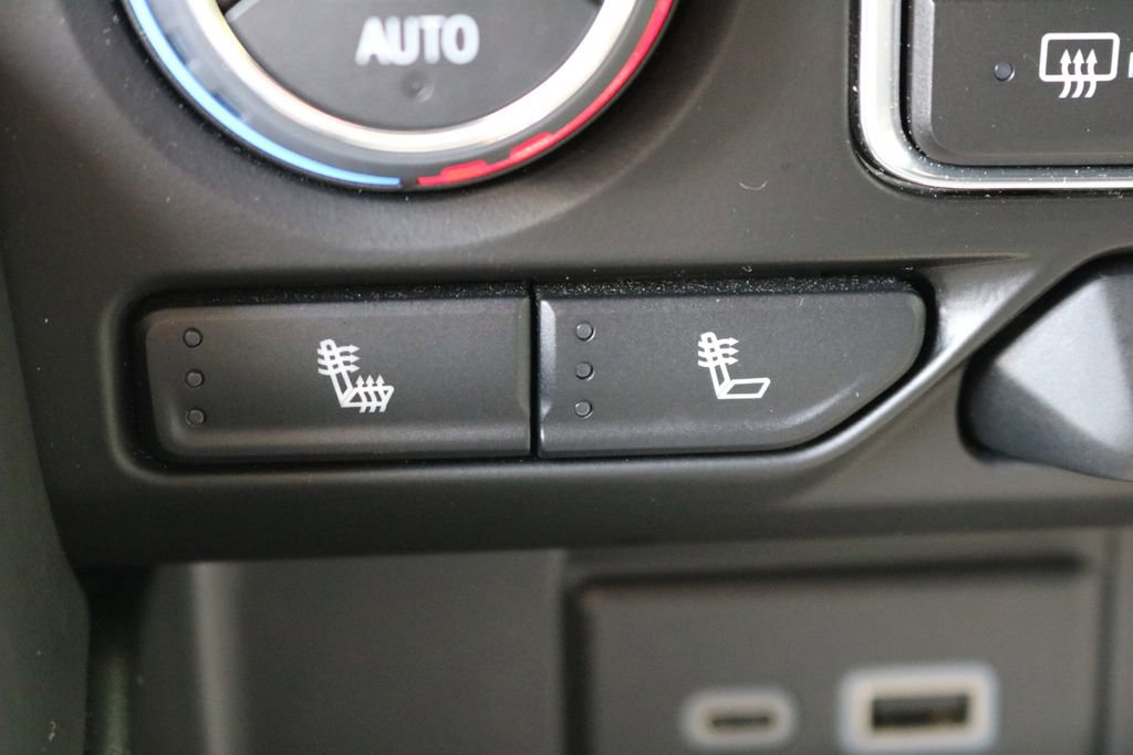 Used 2024 Chevrolet Tahoe RST w/ Luxury Package image 28