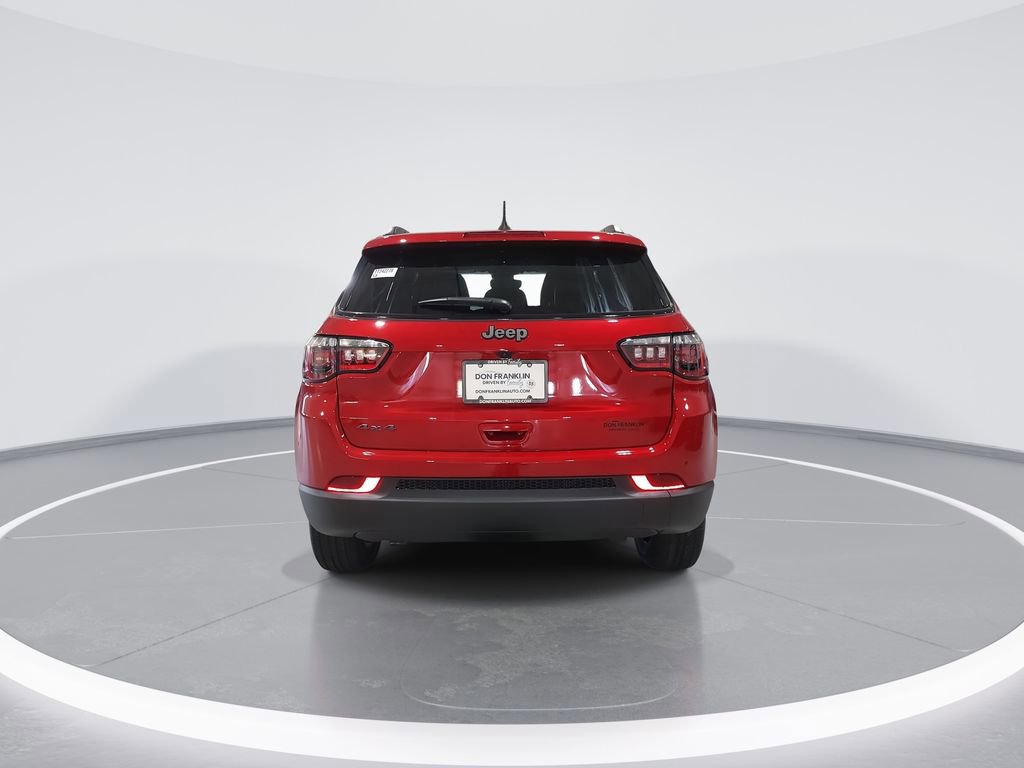 New 2026 Jeep Compass Latitude AWD/4WD image 7