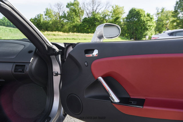 Used 2008 Saturn Sky Red Line RWD image 32