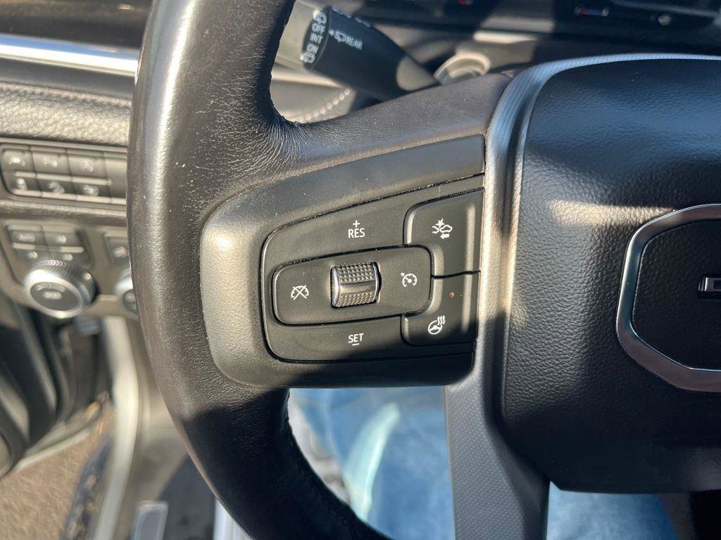 Used 2023 GMC Yukon Denali AWD/4WD image 11