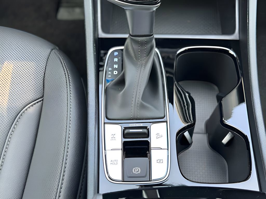 Used 2025 Hyundai Santa Cruz SEL image 12