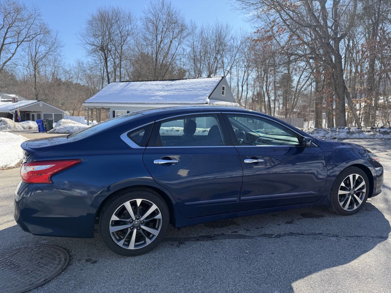Used 2016 Nissan Altima 2.5 SR image 8