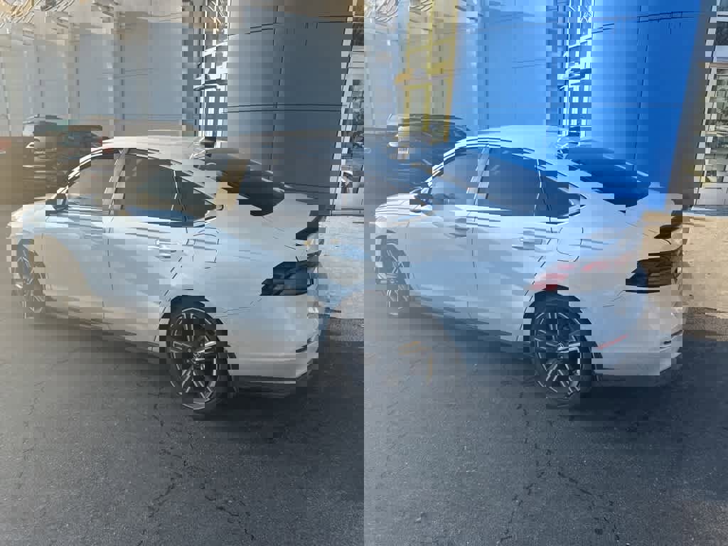 Certified 2023 Honda Accord Sport image 27