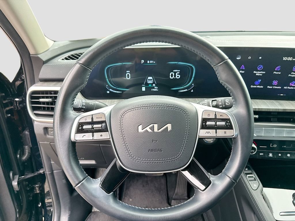 Used 2025 Kia Telluride EX FWD image 13