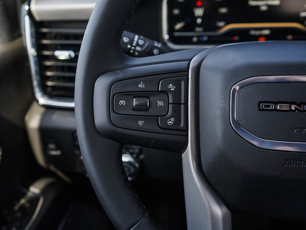 New 2025 GMC Sierra 3500 Denali w/ Denali Reserve Package image 19