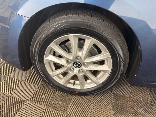 Used 2017 MAZDA MAZDA3 Sport image 29