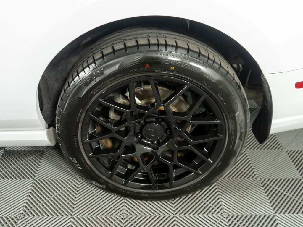Used 2014 Ford Mustang GT RWD image 24