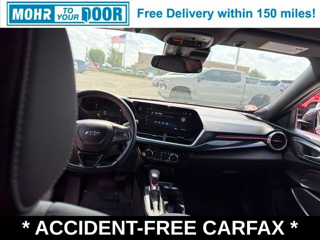 Used 2026 Chevrolet Trax RS w/ Driver Confidence Package FWD image 42