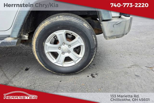 Used 2010 Jeep Wrangler Unlimited Sport image 15
