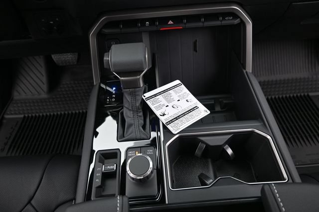 New 2026 Toyota Tundra Limited AWD/4WD image 7